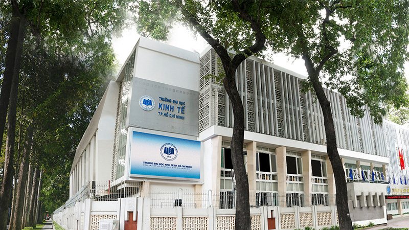 Trường Đại học Kinh tế TPHCM xét tuyển với 4 tiêu chí